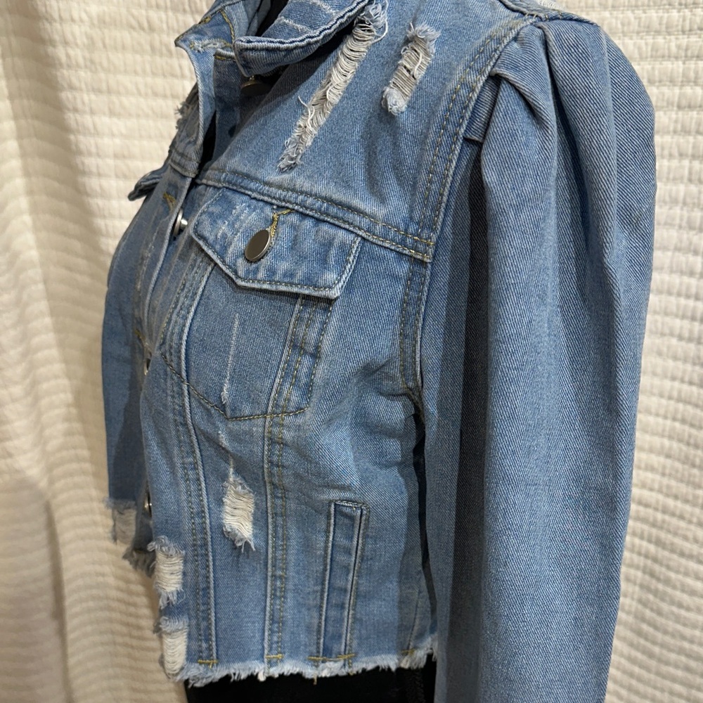 Denim Distressed Blue Puff Shoulder Cropped Jacket - Picture 2 of 6